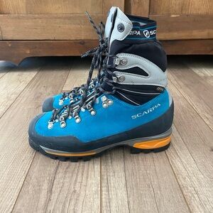 Scarpa Mountaineering Boots Mount Blanc Pro GTX